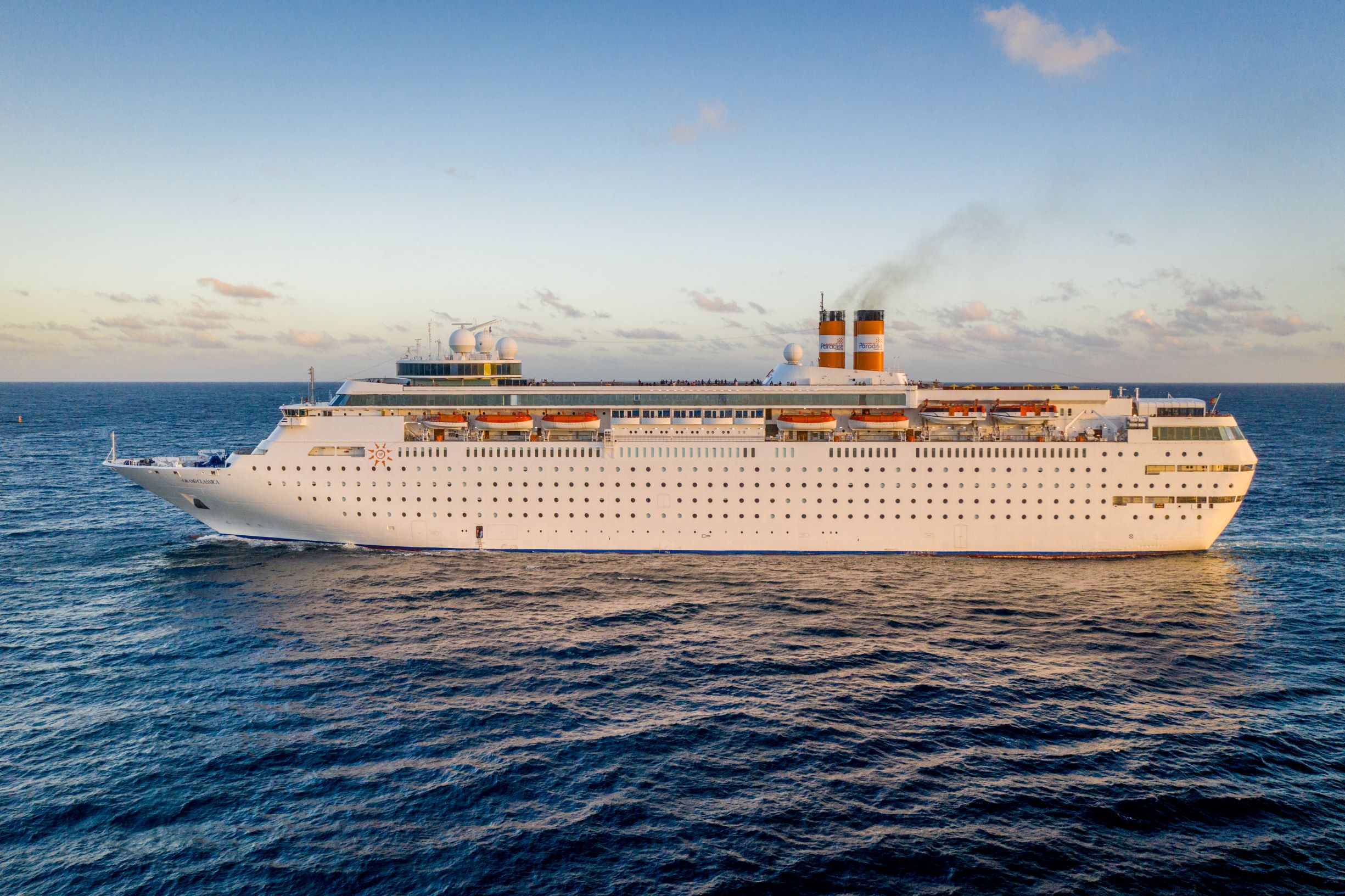 Travel By Cruise Ship Or Fast Ferry Grand Bahama Island